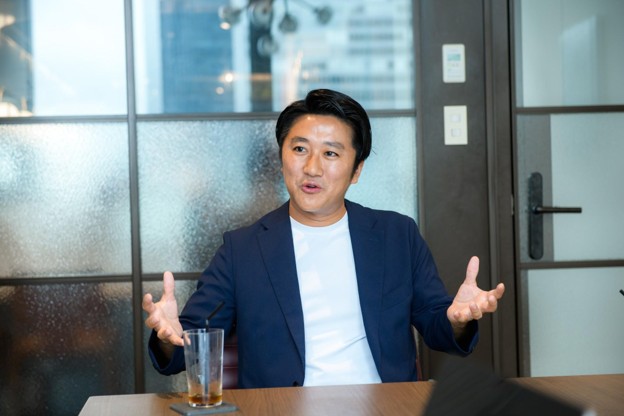 大賀 崇央